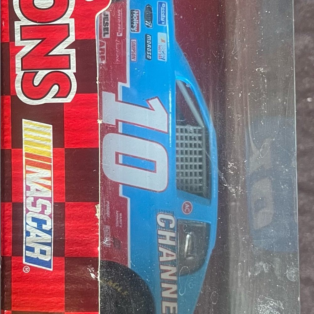 1997 #10 Phil Parsons Racing champions Die cast  NIB